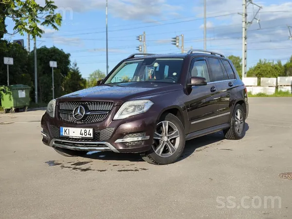 Mercedes Tirgoju mb glk220 cdi, 4matic. Ļoti labā stāvoklī.