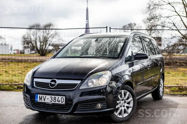 Opel Opel Zafira ar 7 sēdvietām 1.9 dīzeļdzinēju un man