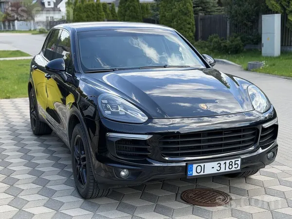 Porsche Pārdod Porsche Cayenne Facelift 3.0D