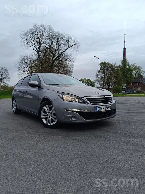Peugeot Pārdodu Peugeot 308 1.6 hdi 2015. gads. Mašīna lab