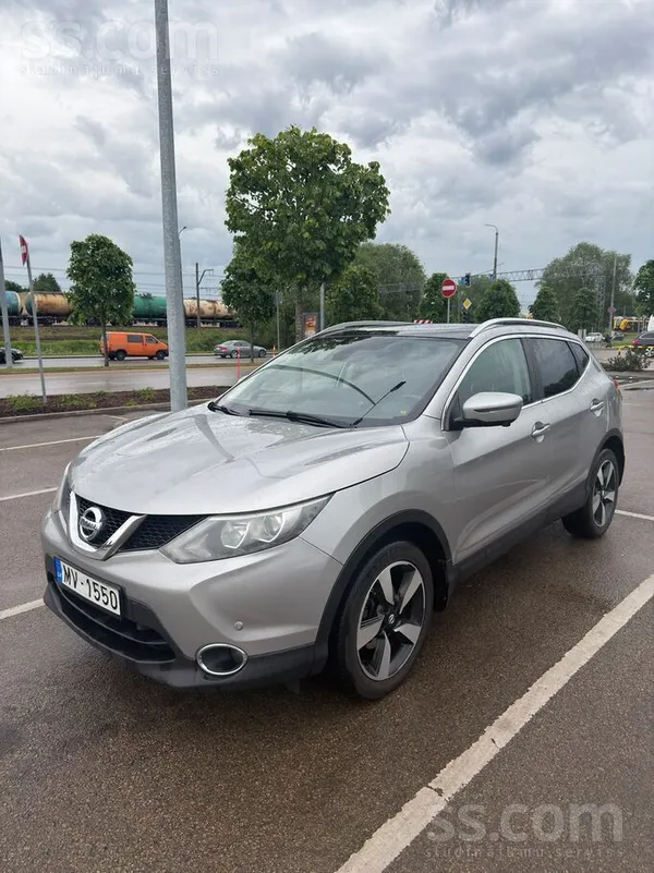 Nissan Tehniski un vizuāli, labā kārtībā, koptā automašīn