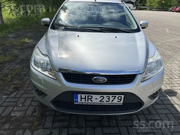 Ford Pārdodu 2011.gada Ford Focus 1, 6 benzīns/gāze ar 