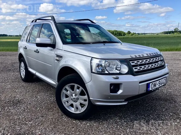 Land-rover Auto no Vācijas, pirkts oficiālā izsolē. 