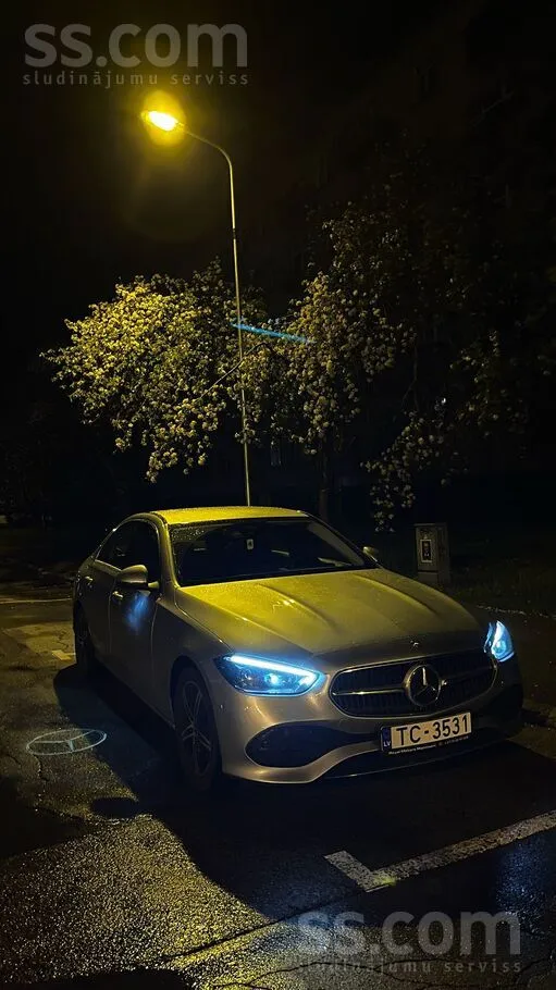 Mercedes English