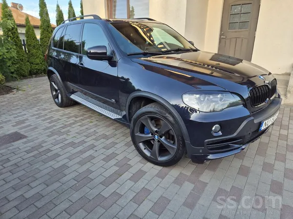 BMW Pārdodu vai mainu bmw x5 4.8i V8. Divu gadu laikā 