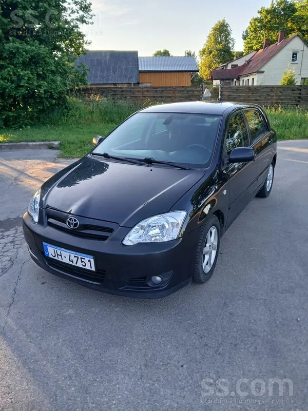 Toyota Pārdodu Toyota Corolla 2, 0 D4D dzinējs 85kw. Komp
