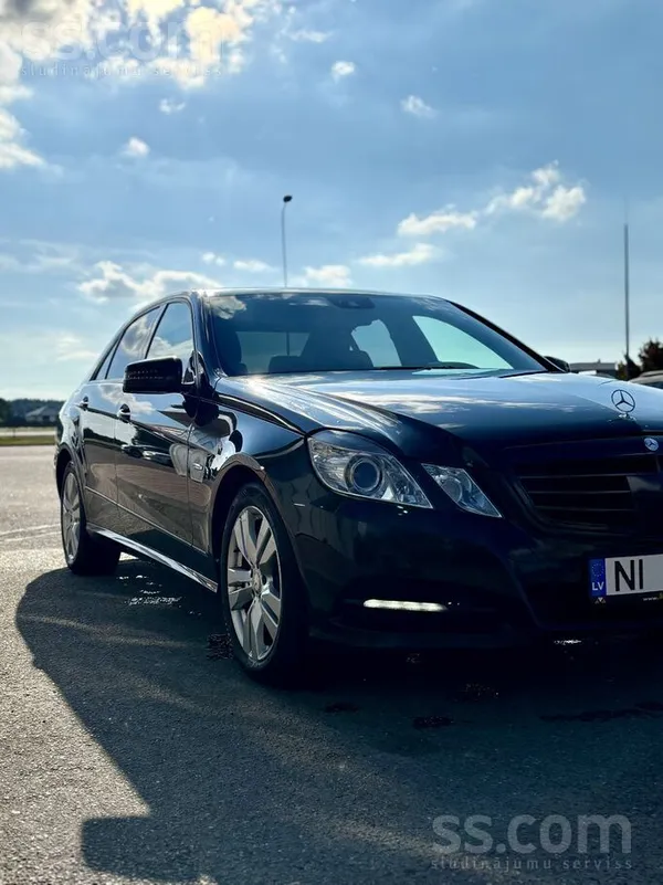 Mercedes E350, 2011g. 4matic , 3.0l dīzelis, automāts. Dina