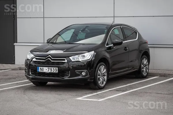 Citroen Garantija - 1 gads bez nobraukuma ierobežojuma. 