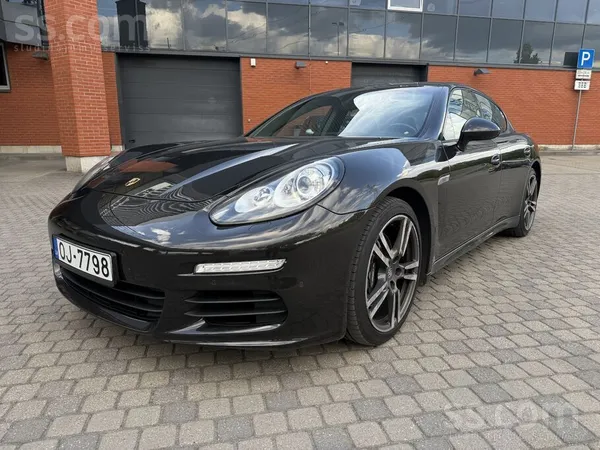 Porsche Pārdodu Porsche Panamera Facelift 2014. gada