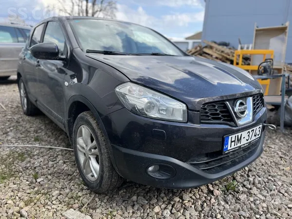 Nissan Steidzami pārdodu Nissan Qashqai (benzīns/gāze). 