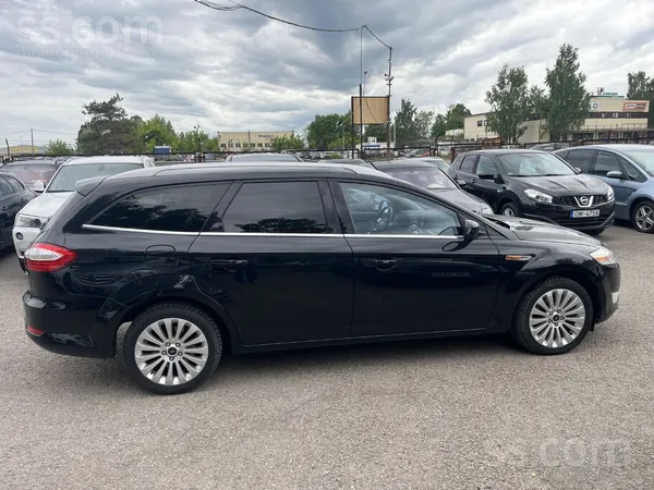 Ford Auto tikko no vacijas .ļoti laba tehniska un vizua