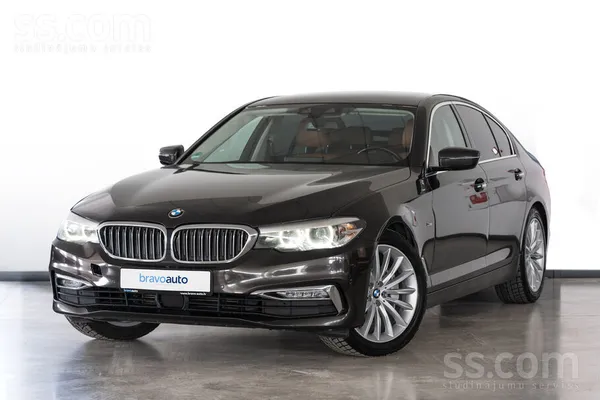 BMW Bmw 530 195kw/265zs; Ādas salons; Adaptīvā kruīzko