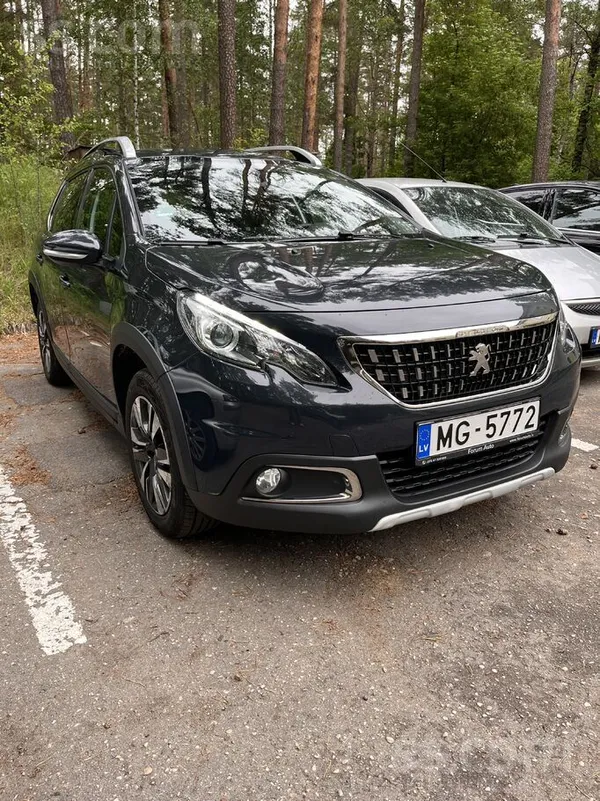 Peugeot Peugeot 2008 Allure 1.5 Bluehdi Automāts