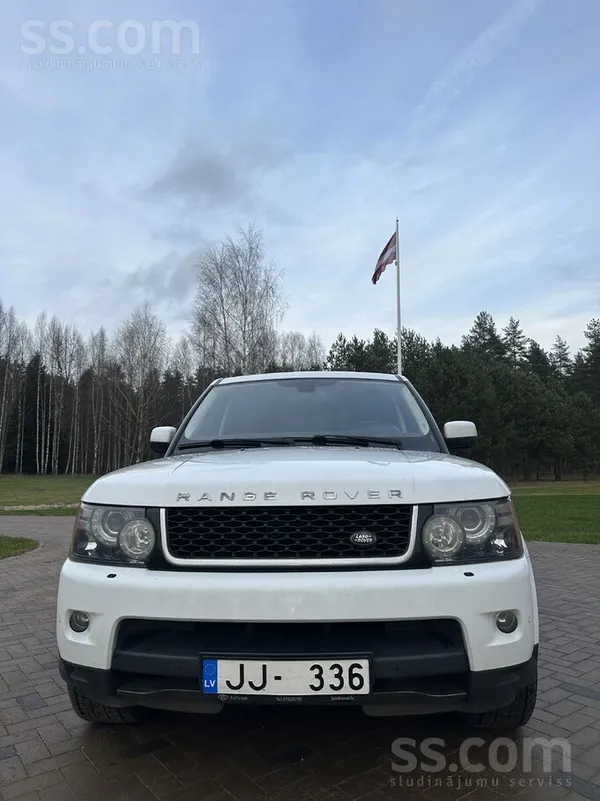 Land-rover Laba mašīna, ērta, dinamiska, labi izskatās. 