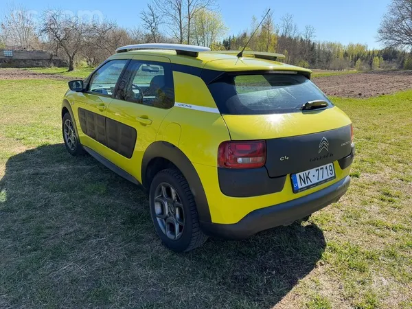 Citroen Auto labā tehniskā stāvoklī, ļoti zems ceļa nodokl