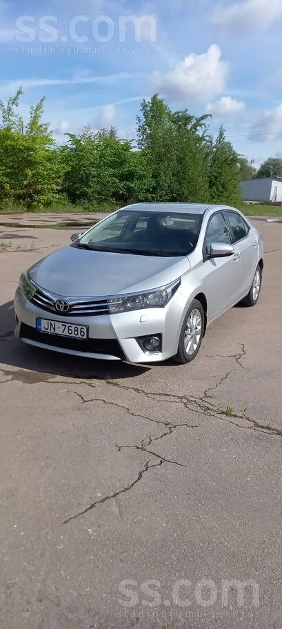 Toyota Pārdodu auto labā stāvoklī. Pirkts Latvijā