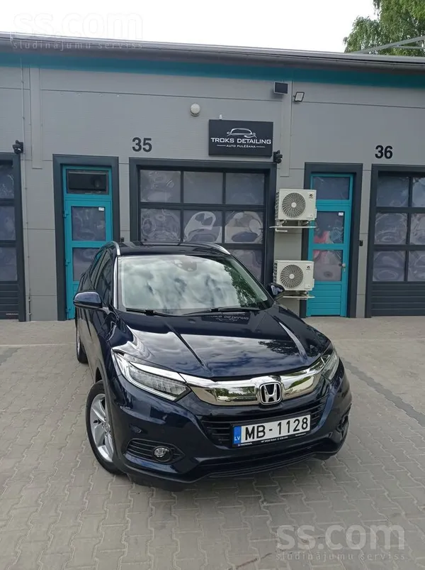 Honda Ухоженная машина в отличном состояние. 