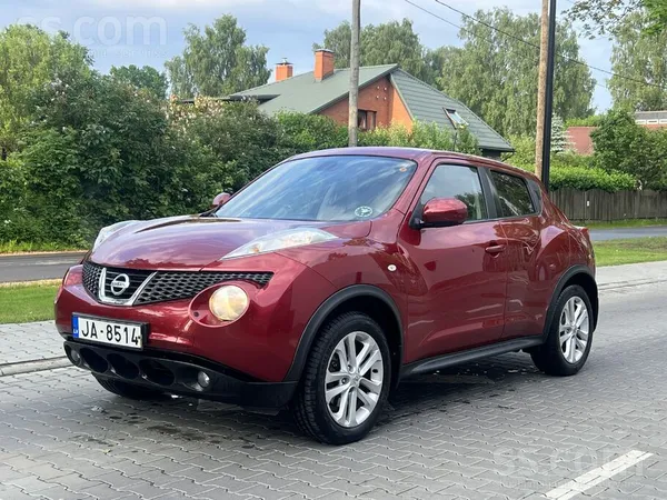 Nissan Ļoti kaba stāvokli . 170000km originalais nobrauku