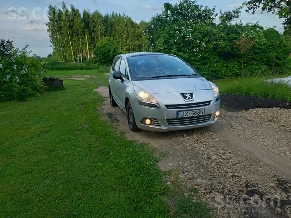 Peugeot 2.0 dīzelis, ļoti dinamisks. 2 jaunas vasaras riep
