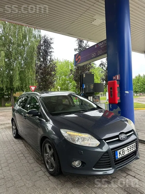 Ford Pārdodu Ford Focus 2.0d automāts 85kw/116Zs