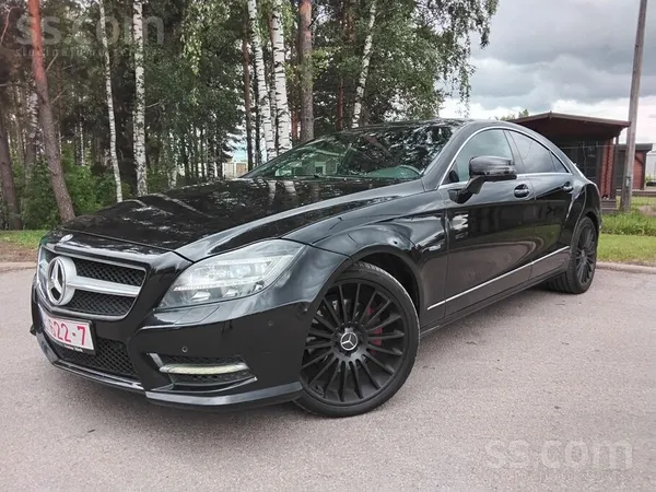 Mercedes Tikko no Vacijas. 3.0D. 4Matic. Ir piejams ari liz