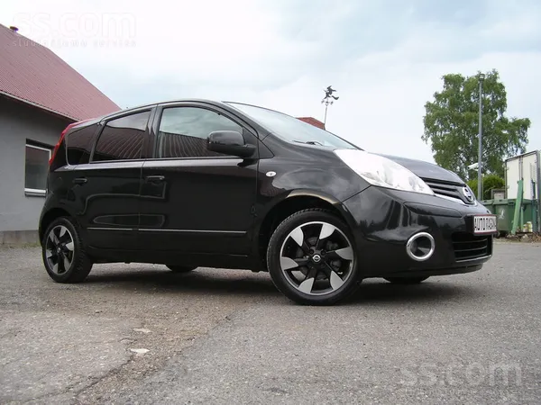 Nissan Tikko no Vācijas. Nissan Note. Servisa vēsture. Li