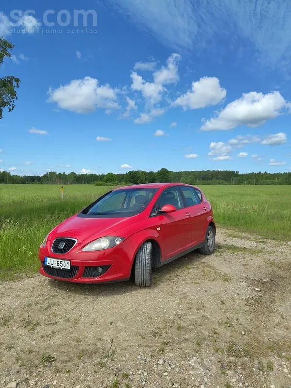 Seat Pārdod rūc, brauc, bremzē, kam jāstrādā, strādā. 