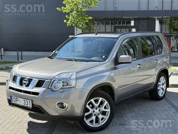 Nissan Nissan X-Trail 2.0 dCi (110 kw / 150 zs) LE 4x4. 