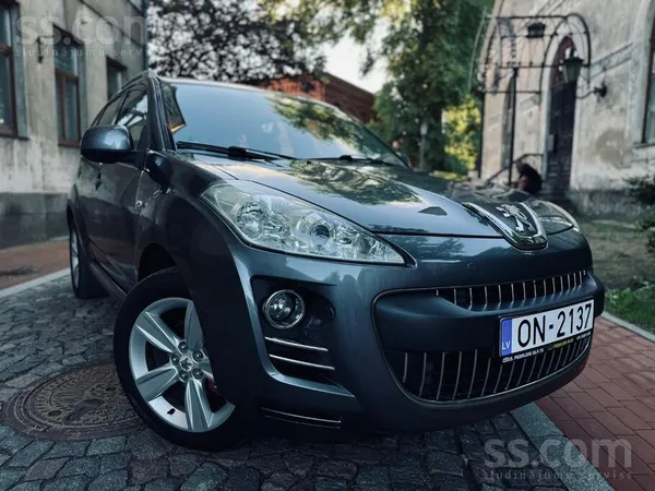 Peugeot Tikko no Vācijas 7 vietīgs 4x4 Peugeot 4007 -115kw