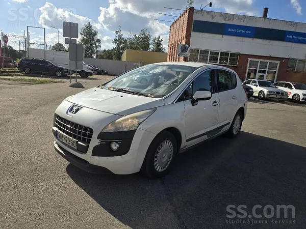 Peugeot Pārdošanā uzticams un ekonomisks Peugeot 3008, 201