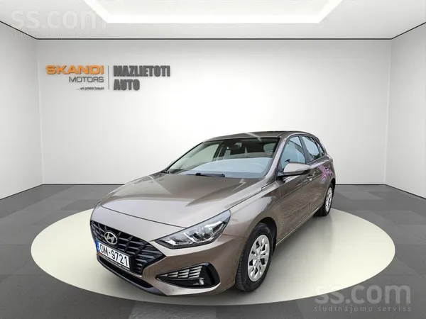 Hyundai Auto salons piedāvā. 