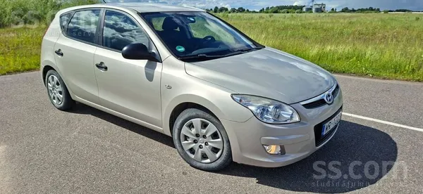 Hyundai Pārdodu Hyundai i30, 1, 6 dīzelis, manuālā kārba. 