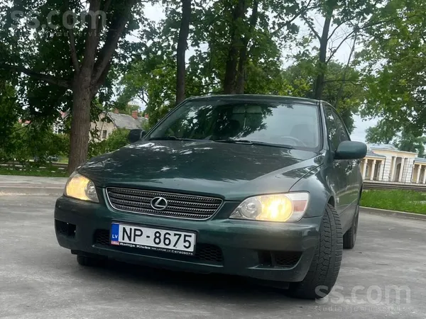 Pārdošanā Lexus IS
Automāts

Darba kārtībā. 
Kārba slēdzās bez problēmām