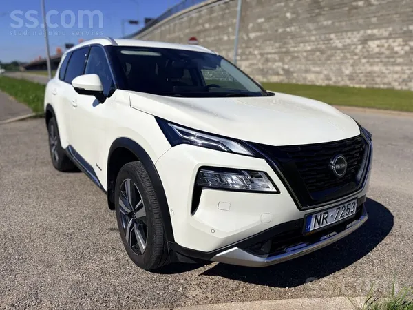 Nissan Nissan X-Trail E-4Orce E-Power ar Tecna komplektac