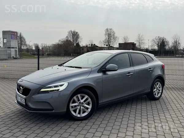 Volvo Pārdodu ļoti labu un skaistu Volvo V40 2.0d automā