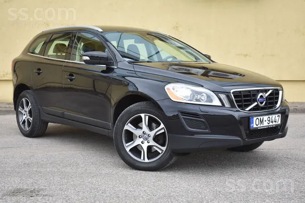 Volvo Volvo Xc60 (2012.g) Melna met. 