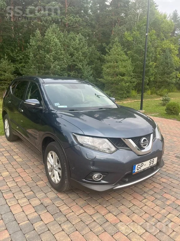 Nissan Automašīna pirkta Latvijā pie oficiāl dīlerī. Auto