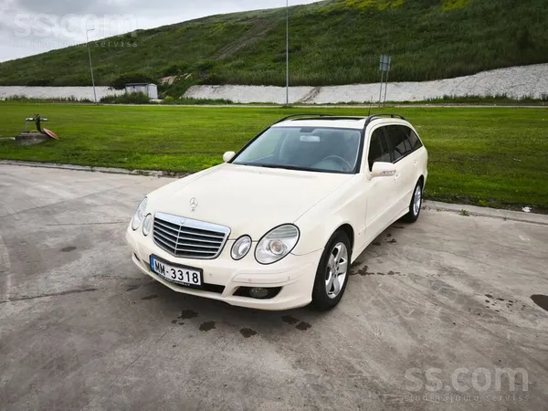 Mercedes Pārdodu auto, kurš ticis izmantots kā rezerves aut