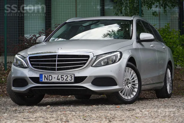 Mercedes Garantija 1 gads vai 20 000 km. Pārbaudāms nobrauk