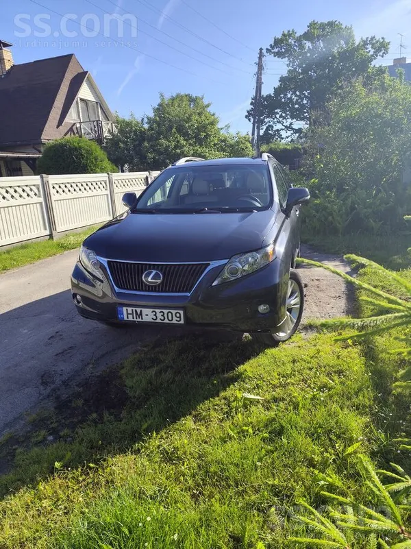 Lexus Продаётся надёжный Lexus RX 350, честный и очень э