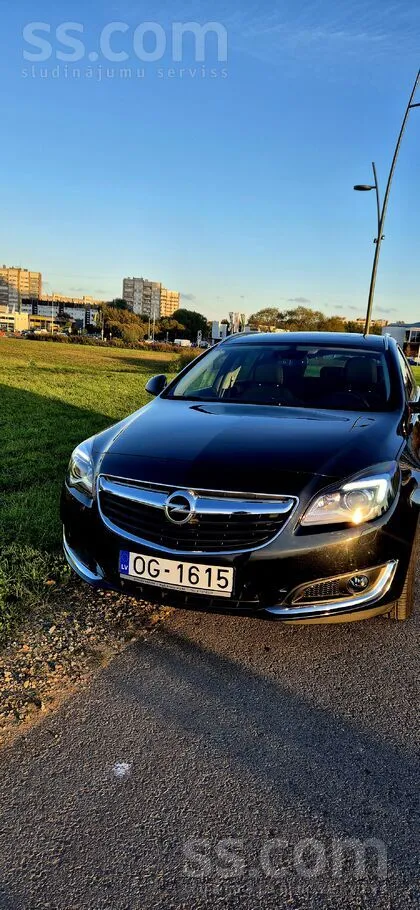 Opel Opel Insignia Sports Tourer SW 2016. gada. 1, 6l d