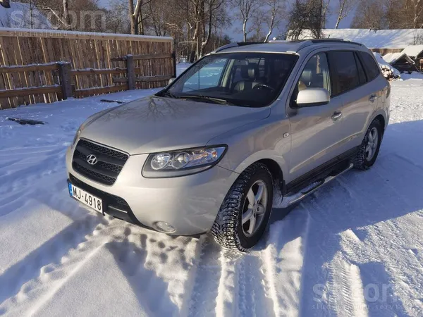 Hyundai Pārdodas personiskais auto. Īpašumā 6 gadus. Kopts