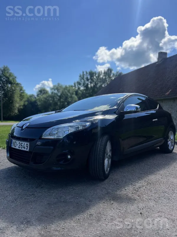 Renault Auto lietots ikdienā. 