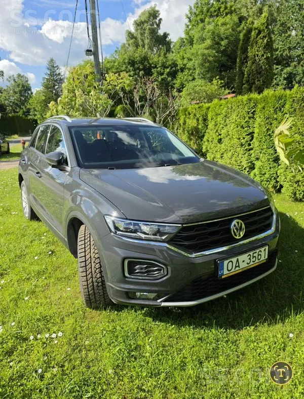 Volkswagen Pārdodu koptu un labi uzturētu Volkswagen T-Roc St