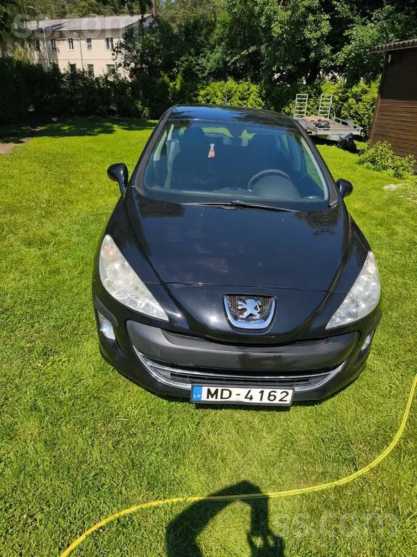 Peugeot Продает хозяин , машину в хорошем состоянии для св