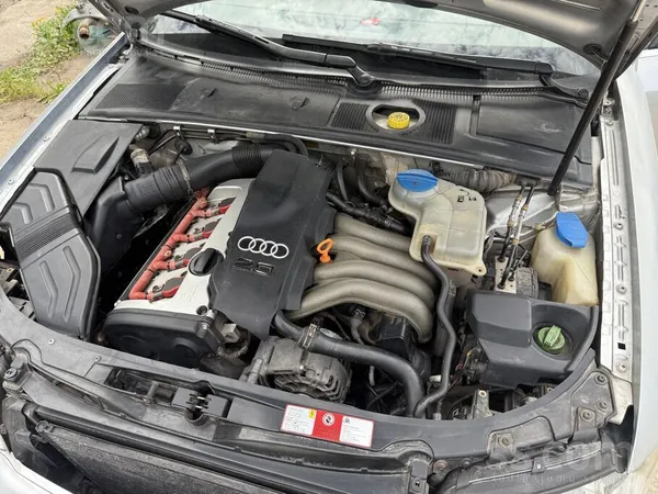 Tirgoju A4B6 2.0 detaļām. Par detaļu esamību rakstīt vai zvanīt. Atrodas Ces