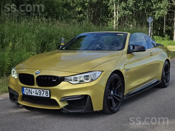 BMW Pārdod BMW M4 Cabrio ar 3.0 Twinpower Turbo benzīn
