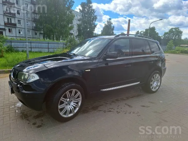 BMW Vējstiklā ir plaisa, plaisa braukšanai netraucē, i