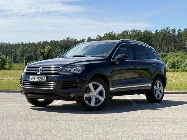 Volkswagen Pārdod ietilpīgu un jaudīgu Volkswagen Touareg 3.0