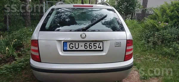 Skoda Fabia 2007 gada izlaidums. Nodoklis par 2026 samaksāts, tehniskās apsk